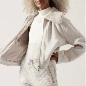 Athleta Westbound Sherpa Jacket Size Medium